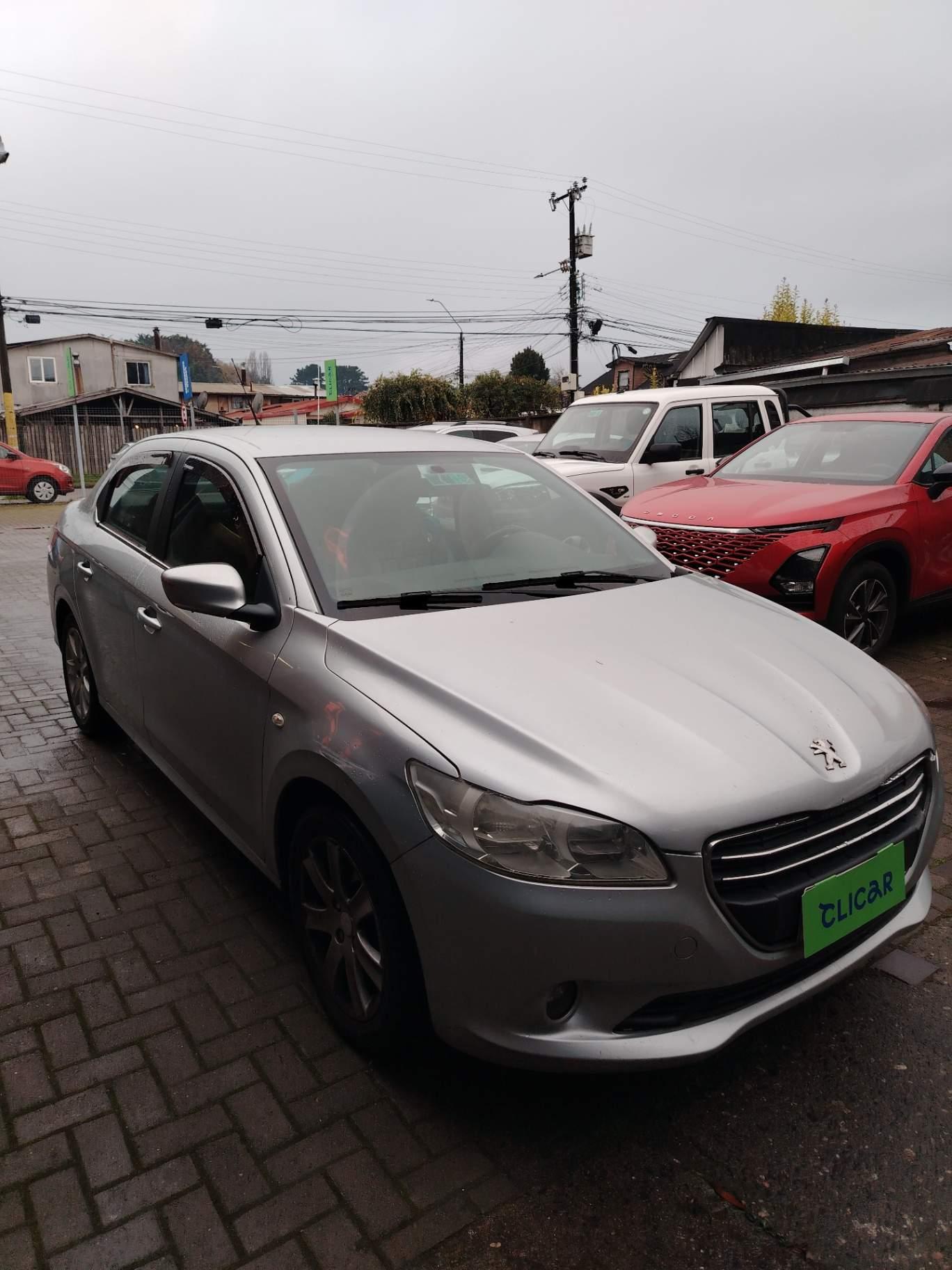 Automovil Peugeot 301