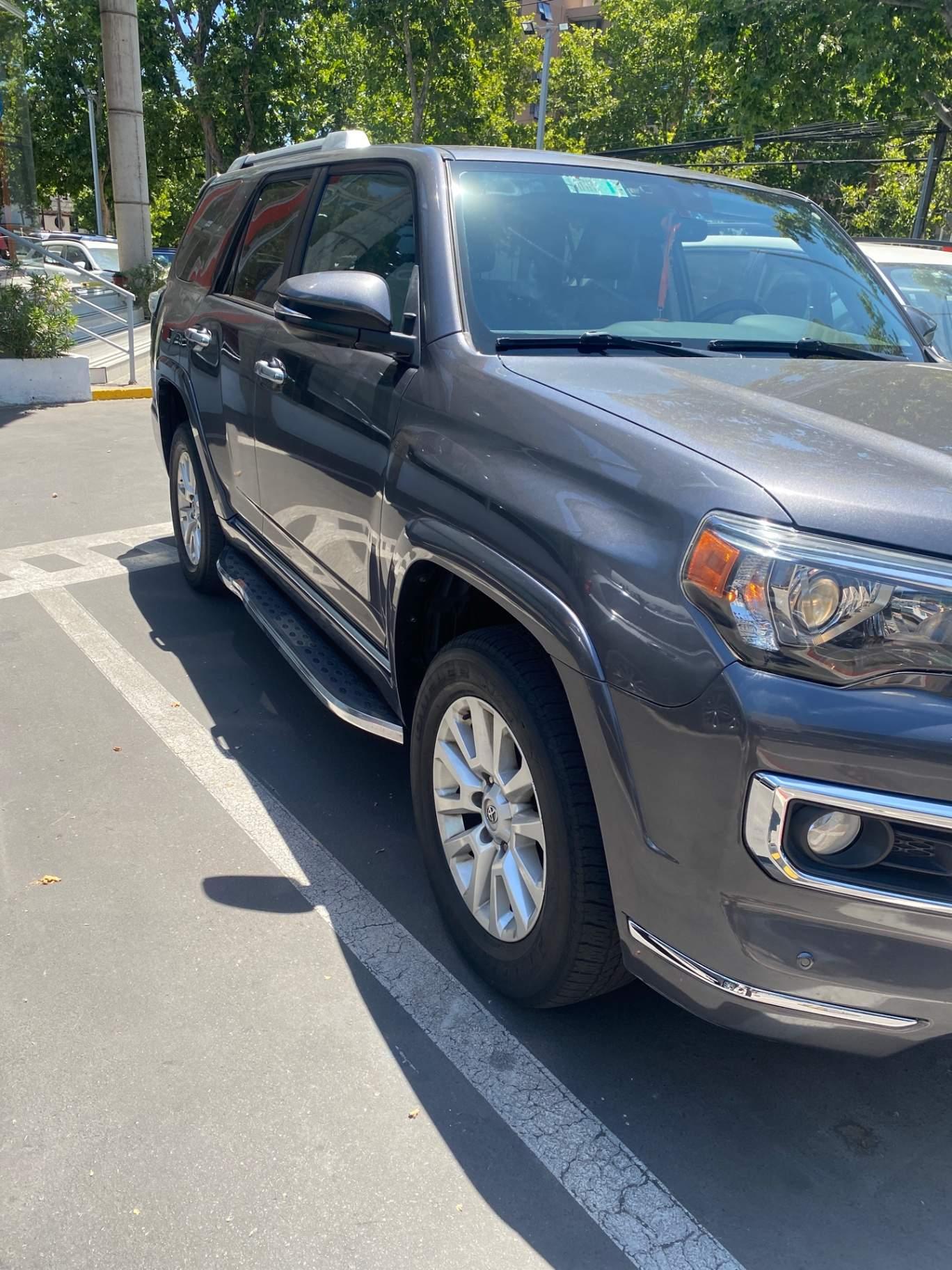 Station Wagon Toyota 4runner