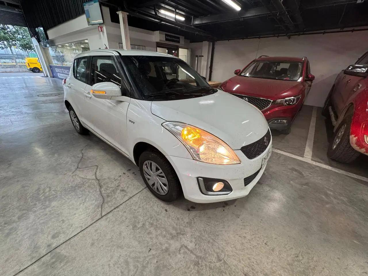 Automovil Suzuki Swift