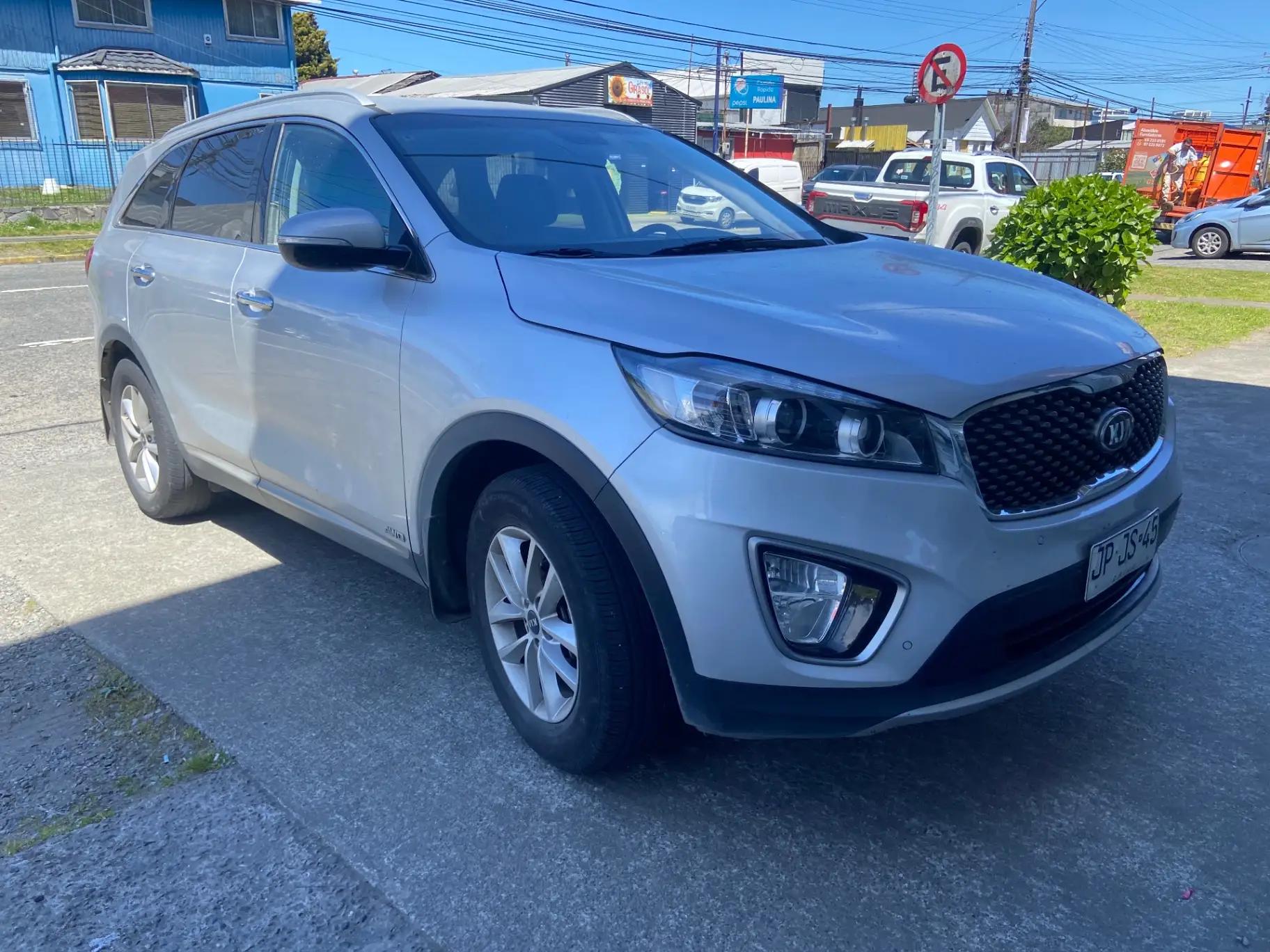 Station Wagon Kia Sorento