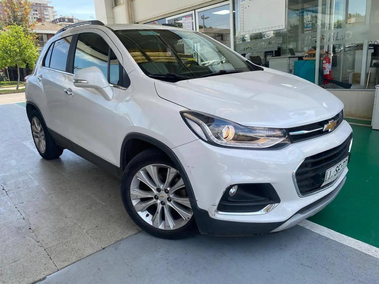 Station Wagon Chevrolet Tracker