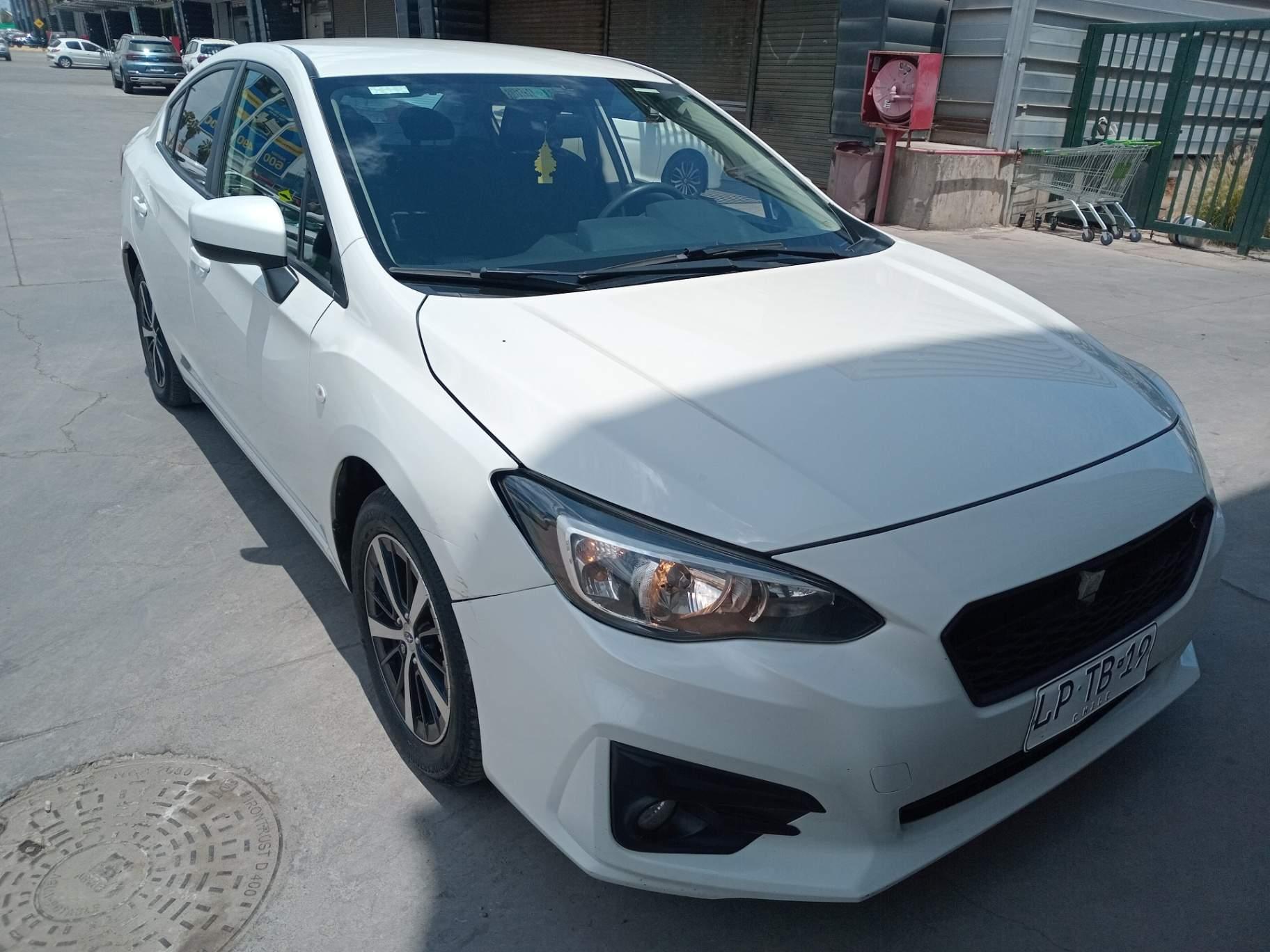 Automovil Subaru Impreza