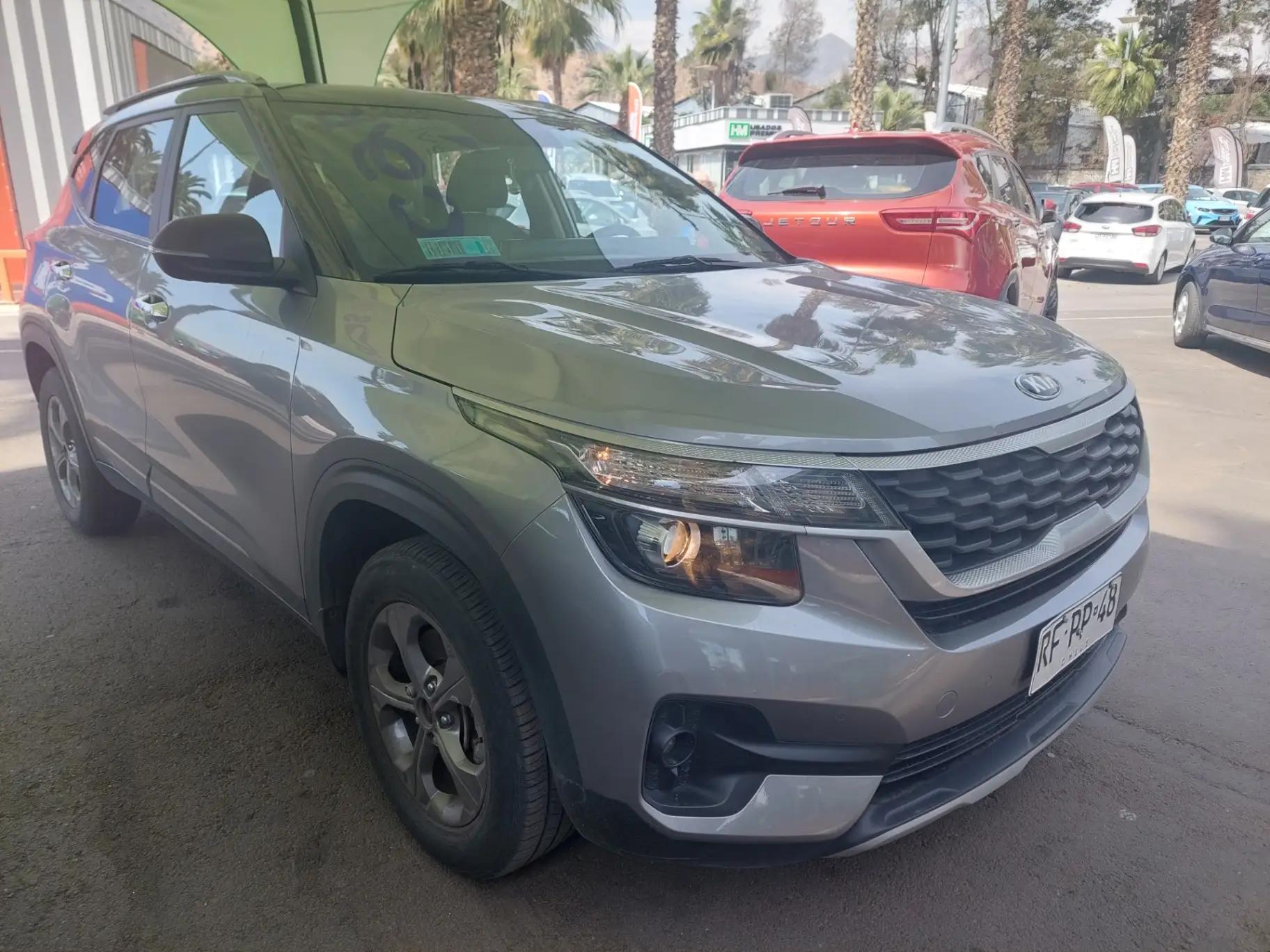 Station Wagon Kia Seltos