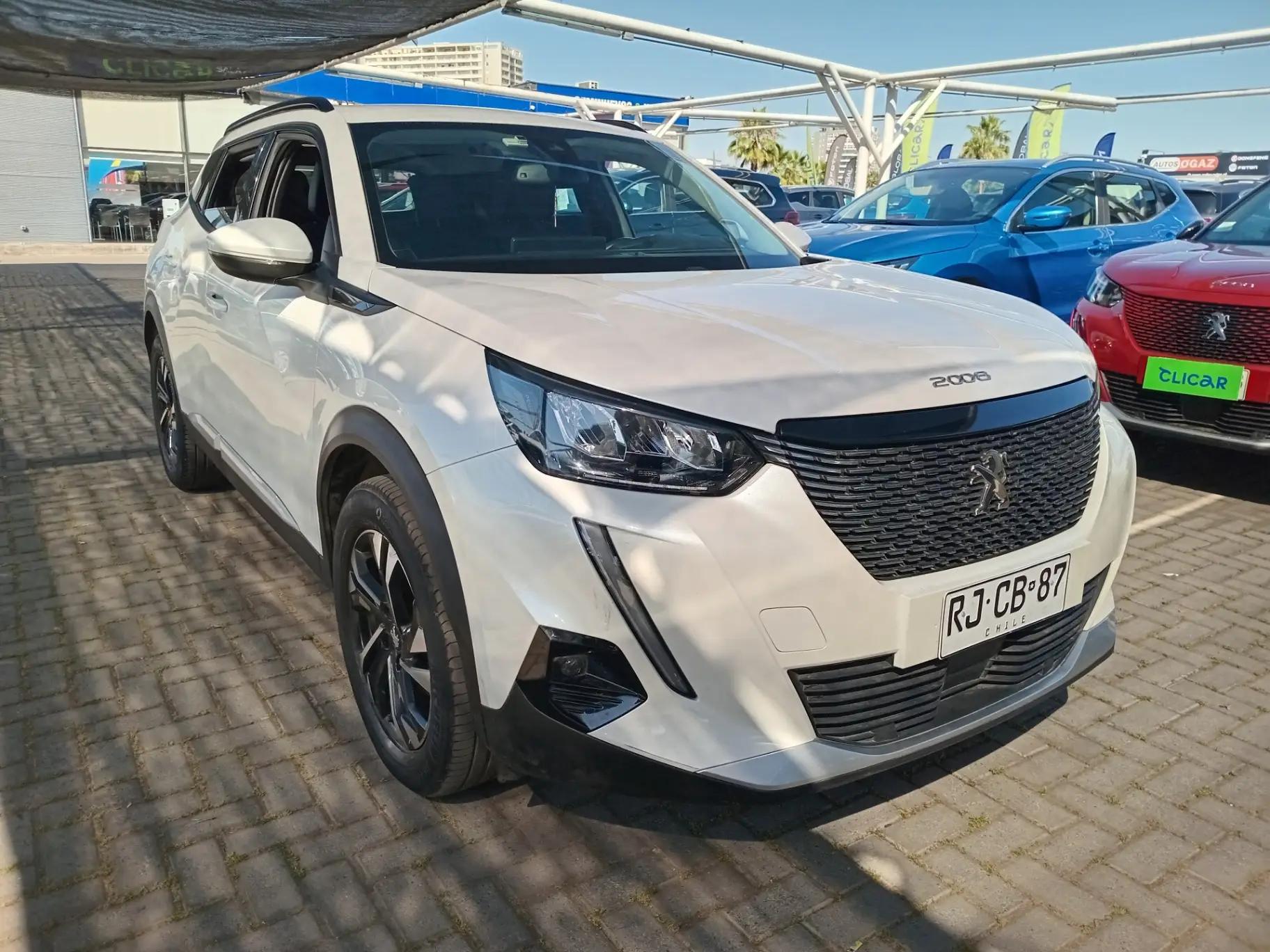 Station Wagon Peugeot 2008