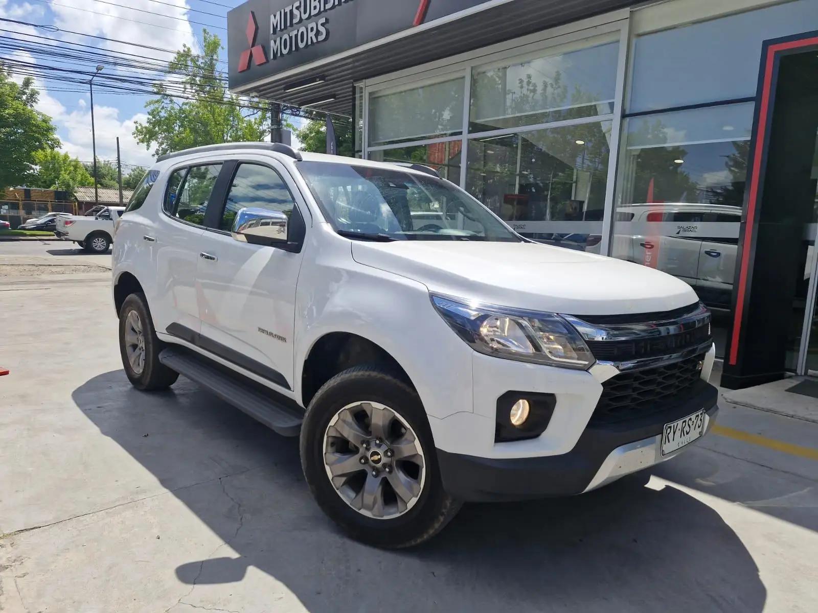 Station Wagon Chevrolet Trail Blazer