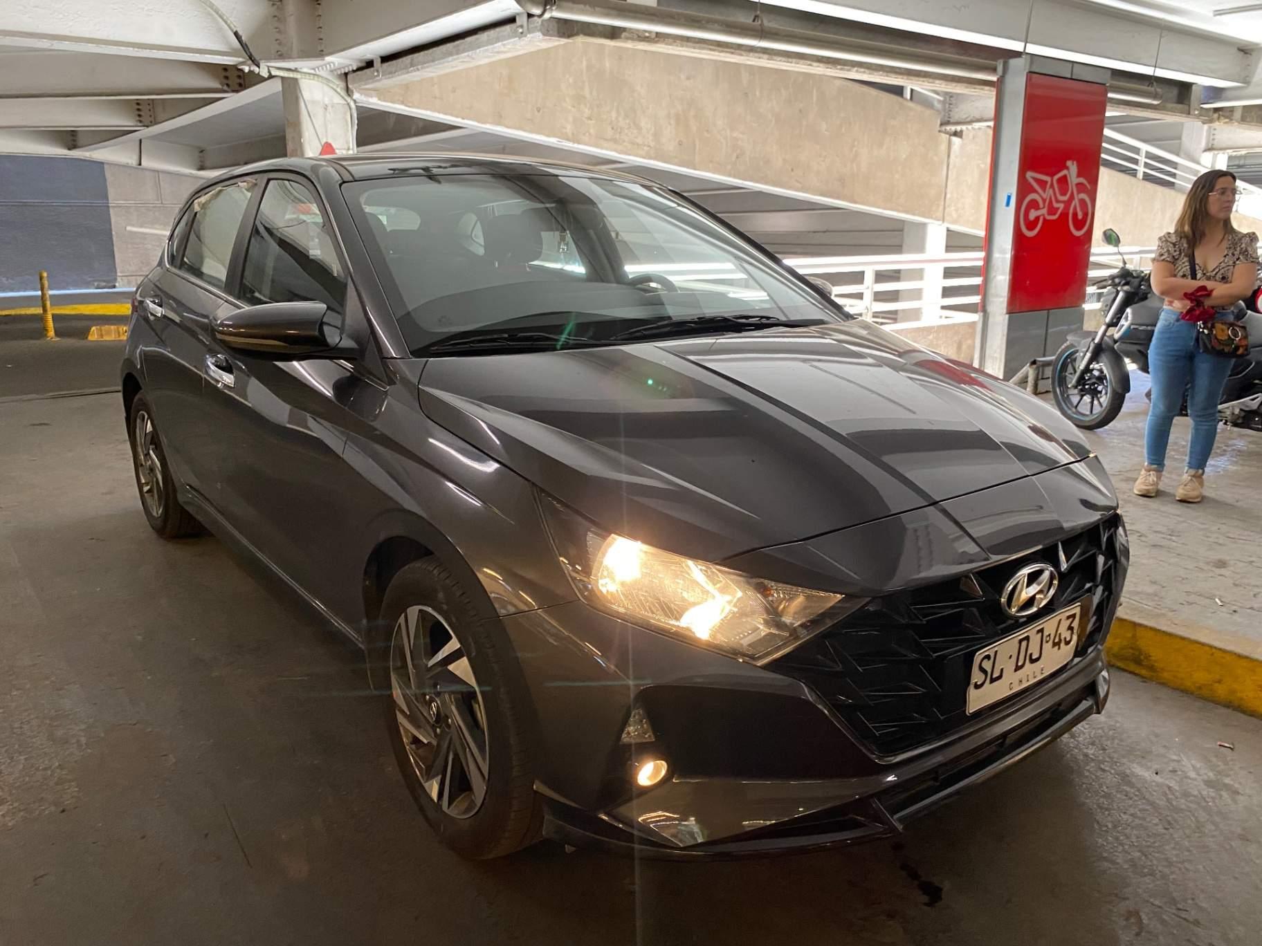 Automovil Hyundai I20