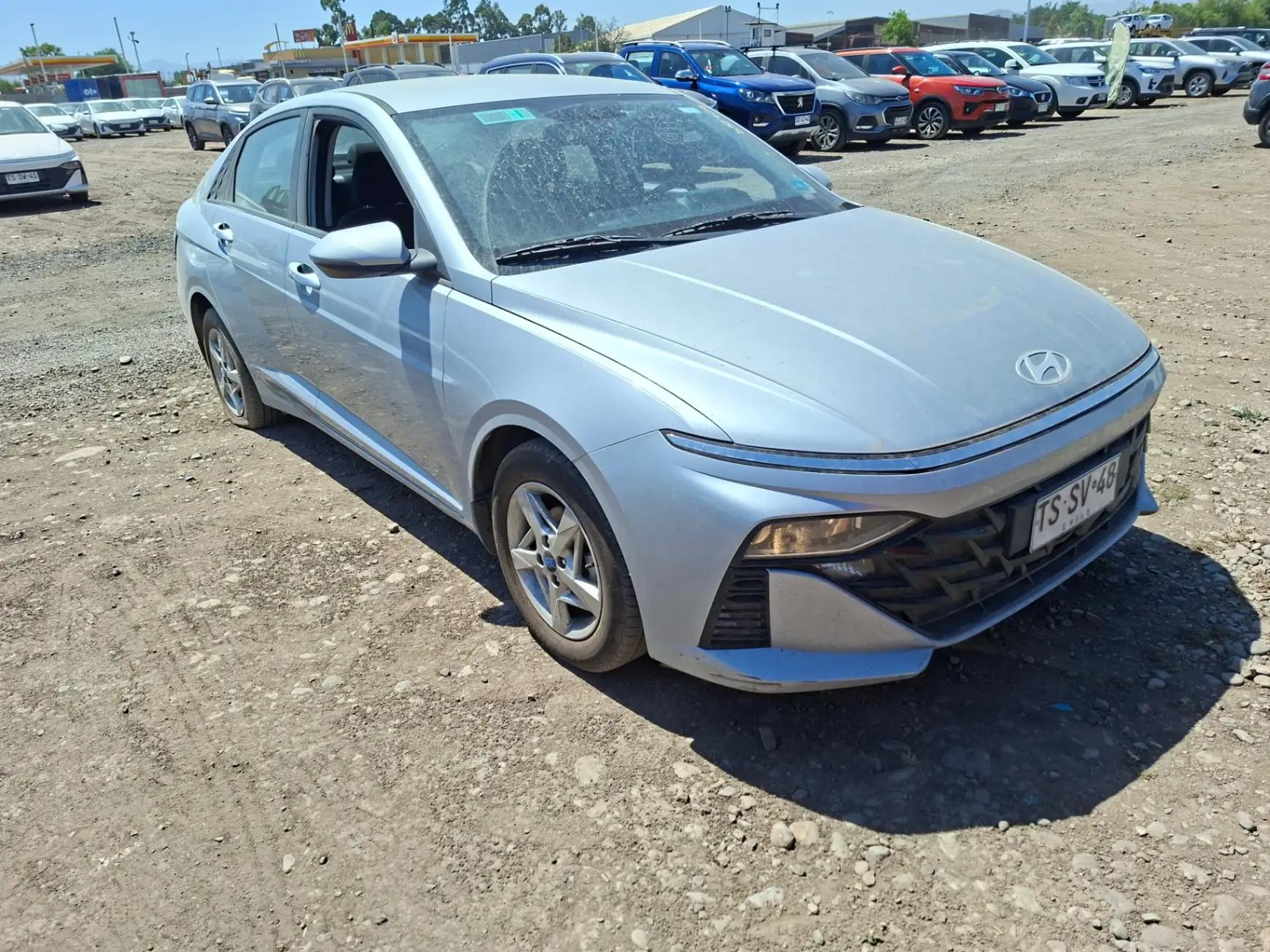 Automovil Hyundai Accent