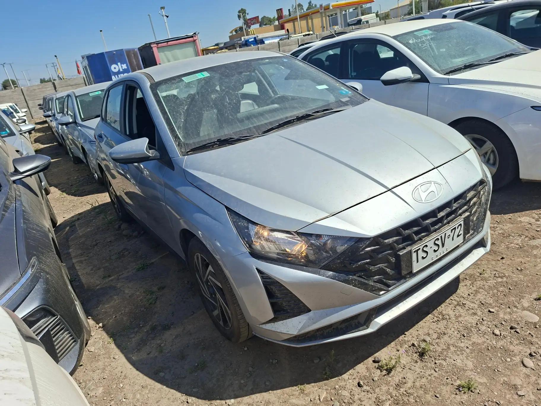 Automovil Hyundai I20