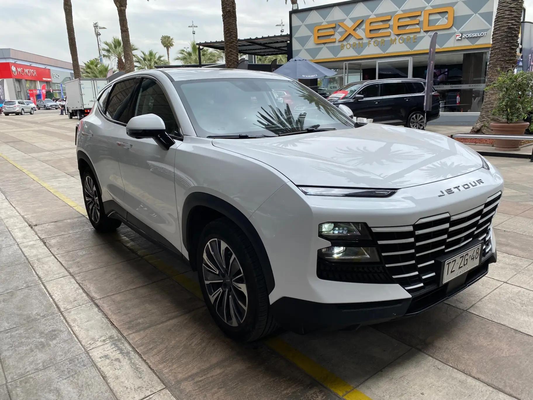 Station Wagon Jetour Dashing