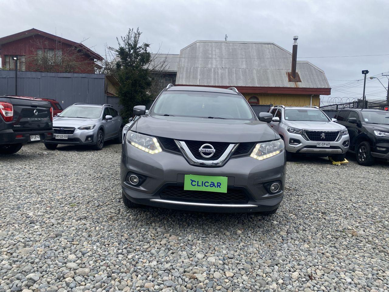 Station Wagon Nissan X-trail