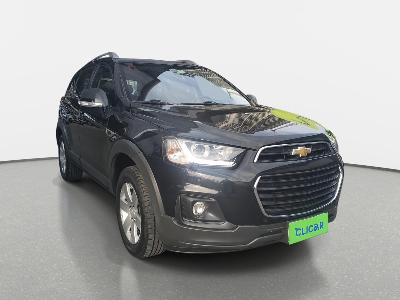 Station Wagon Chevrolet Captiva