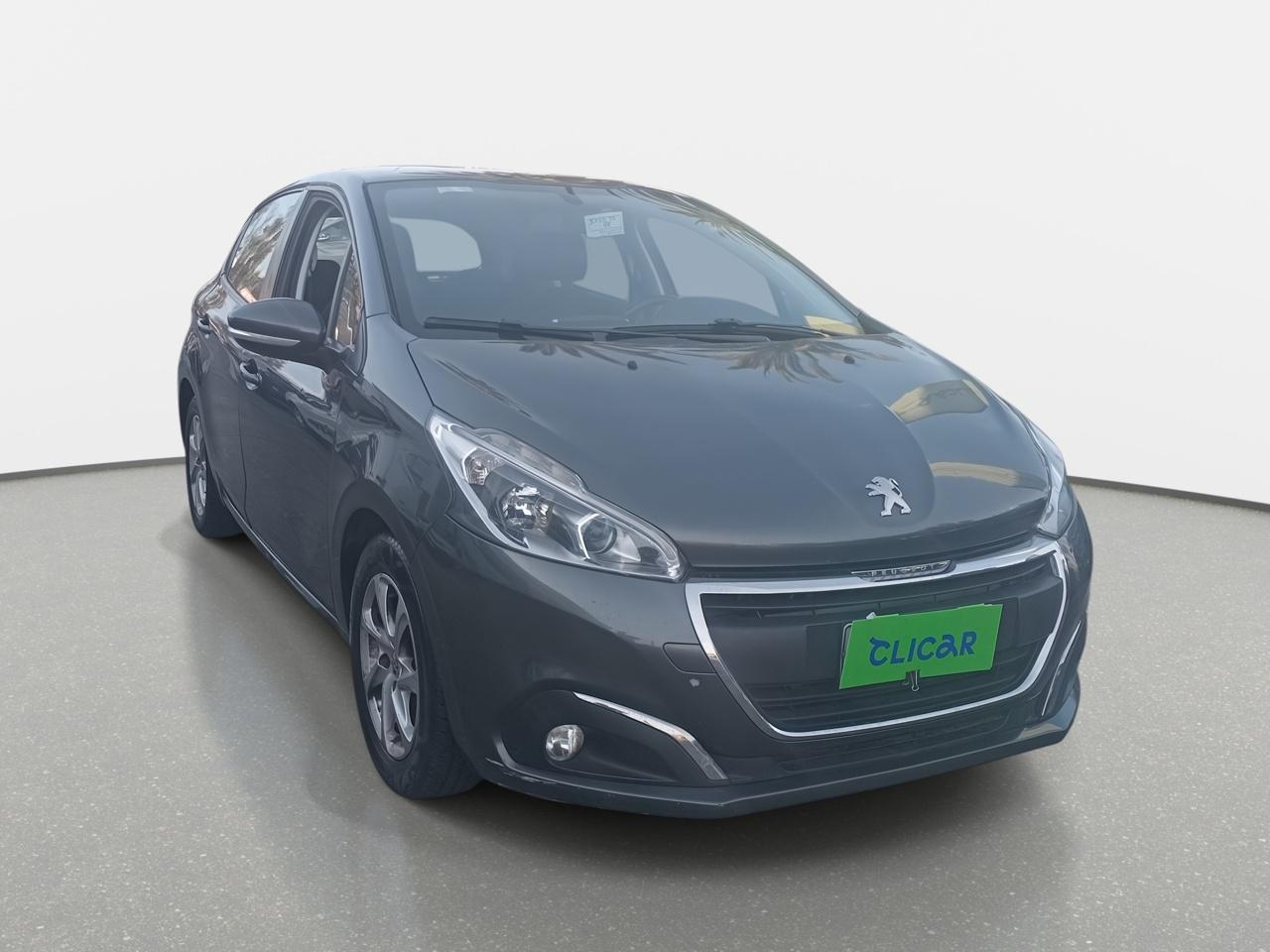Automovil Peugeot 208
