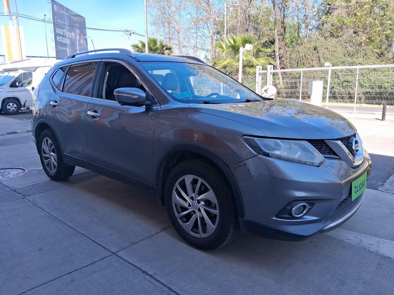 Station Wagon Nissan X-trail