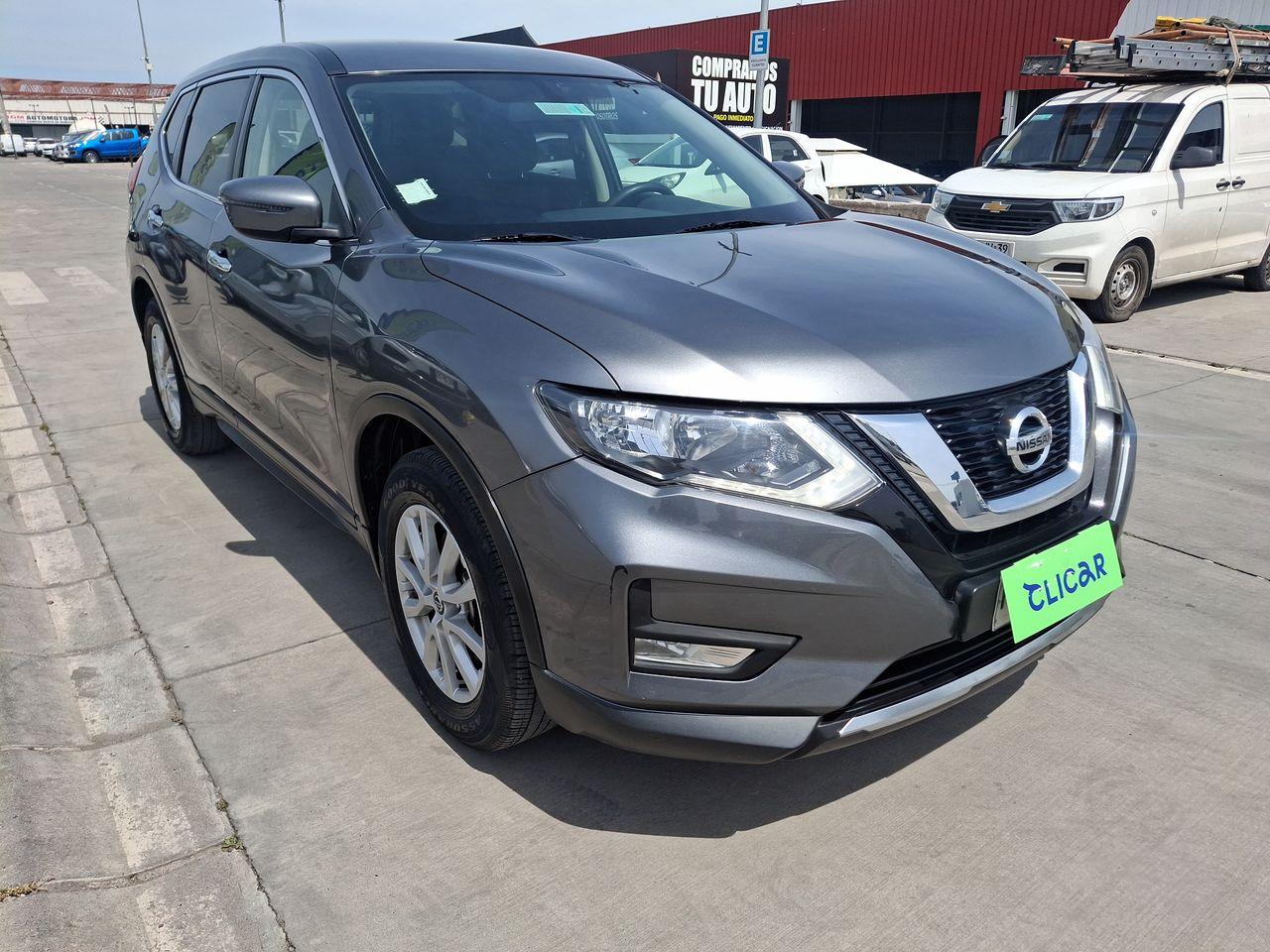 Station Wagon Nissan X-trail