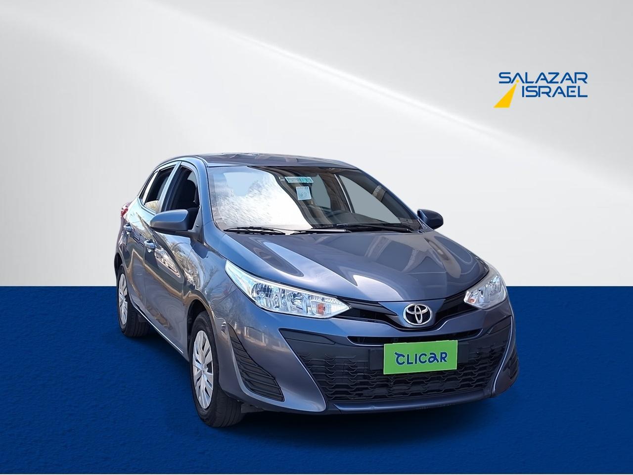 Automovil Toyota Yaris Sedan