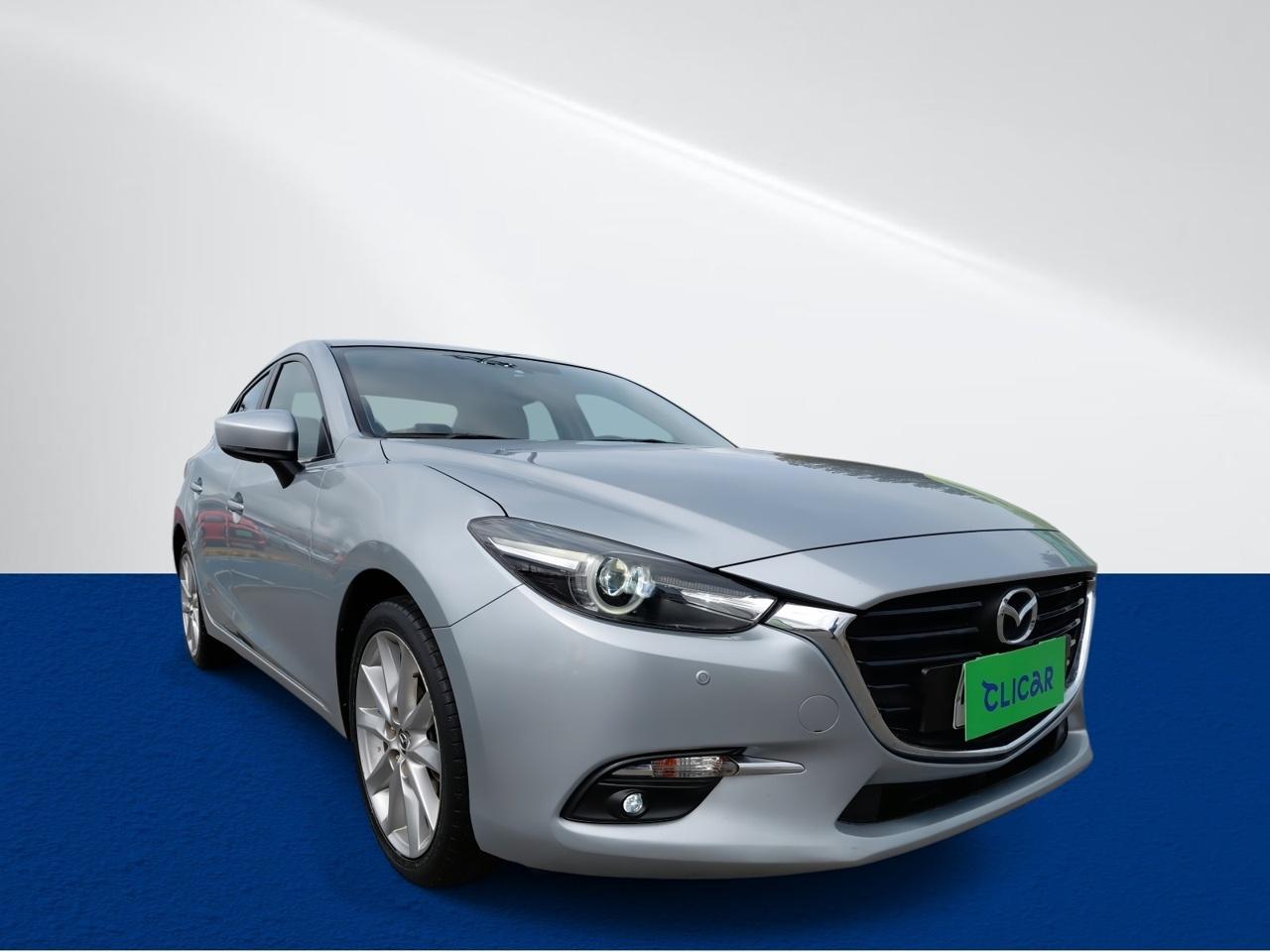 Automovil Mazda 3