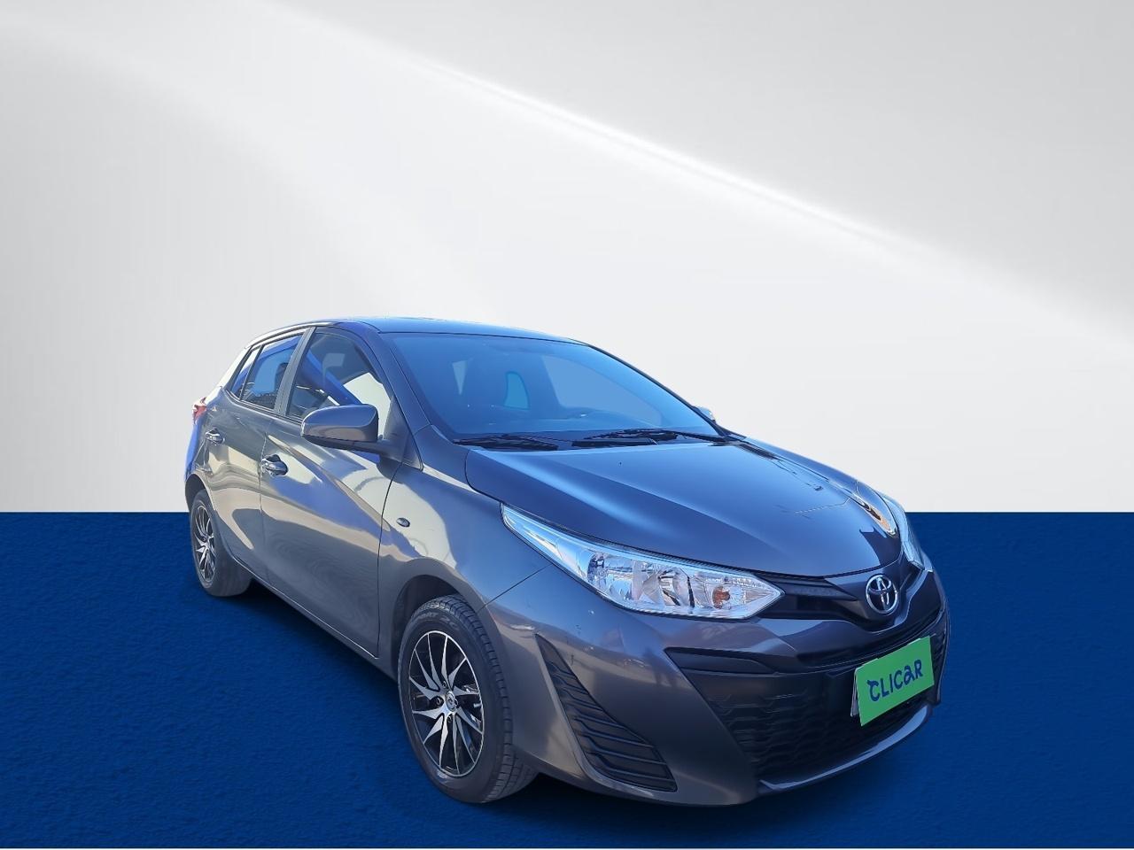 Automovil Toyota Yaris