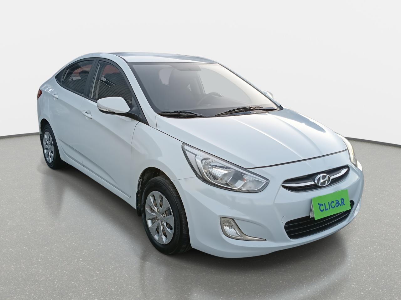 Automovil Hyundai Accent