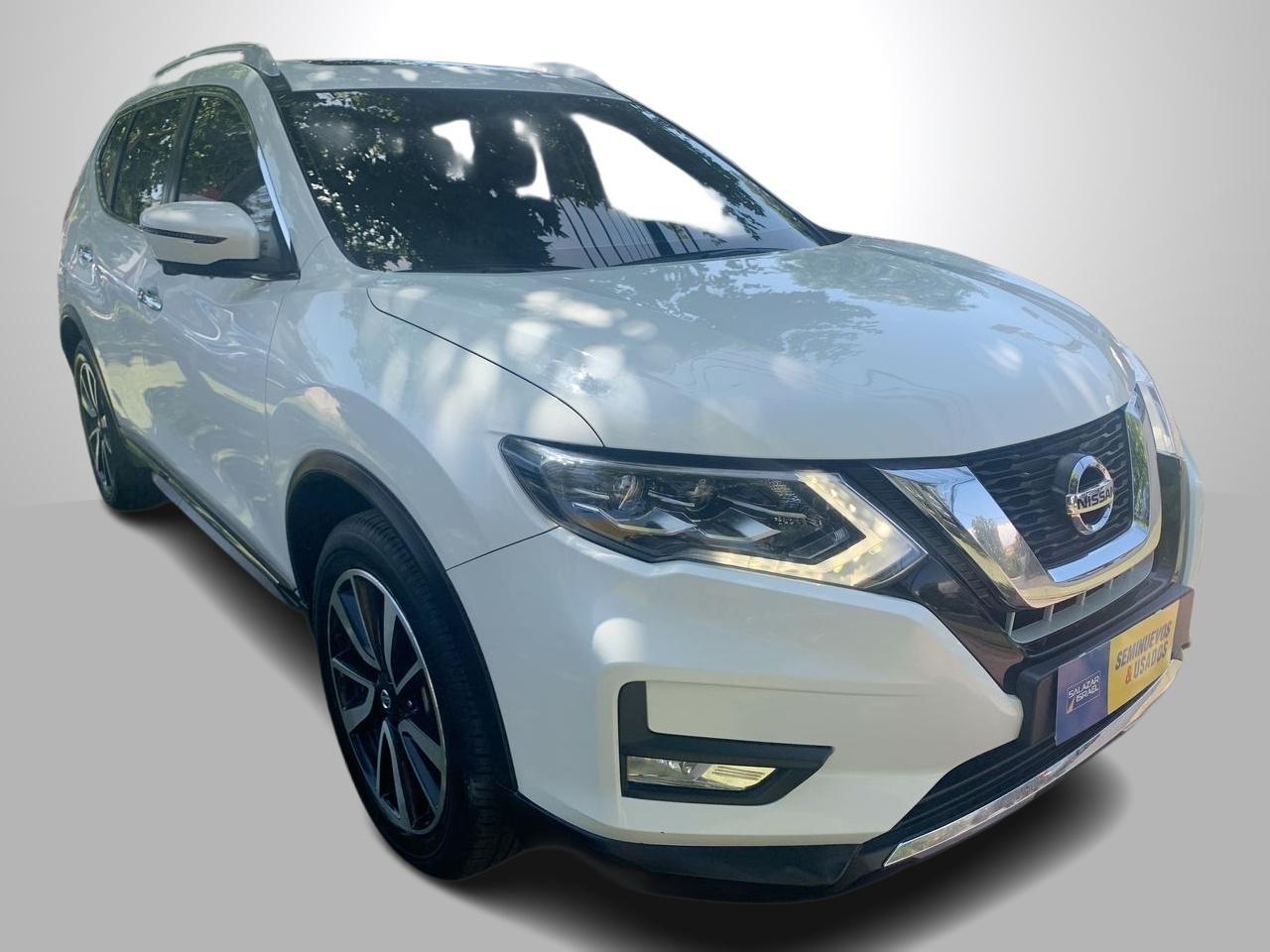 Station Wagon Nissan X-trail