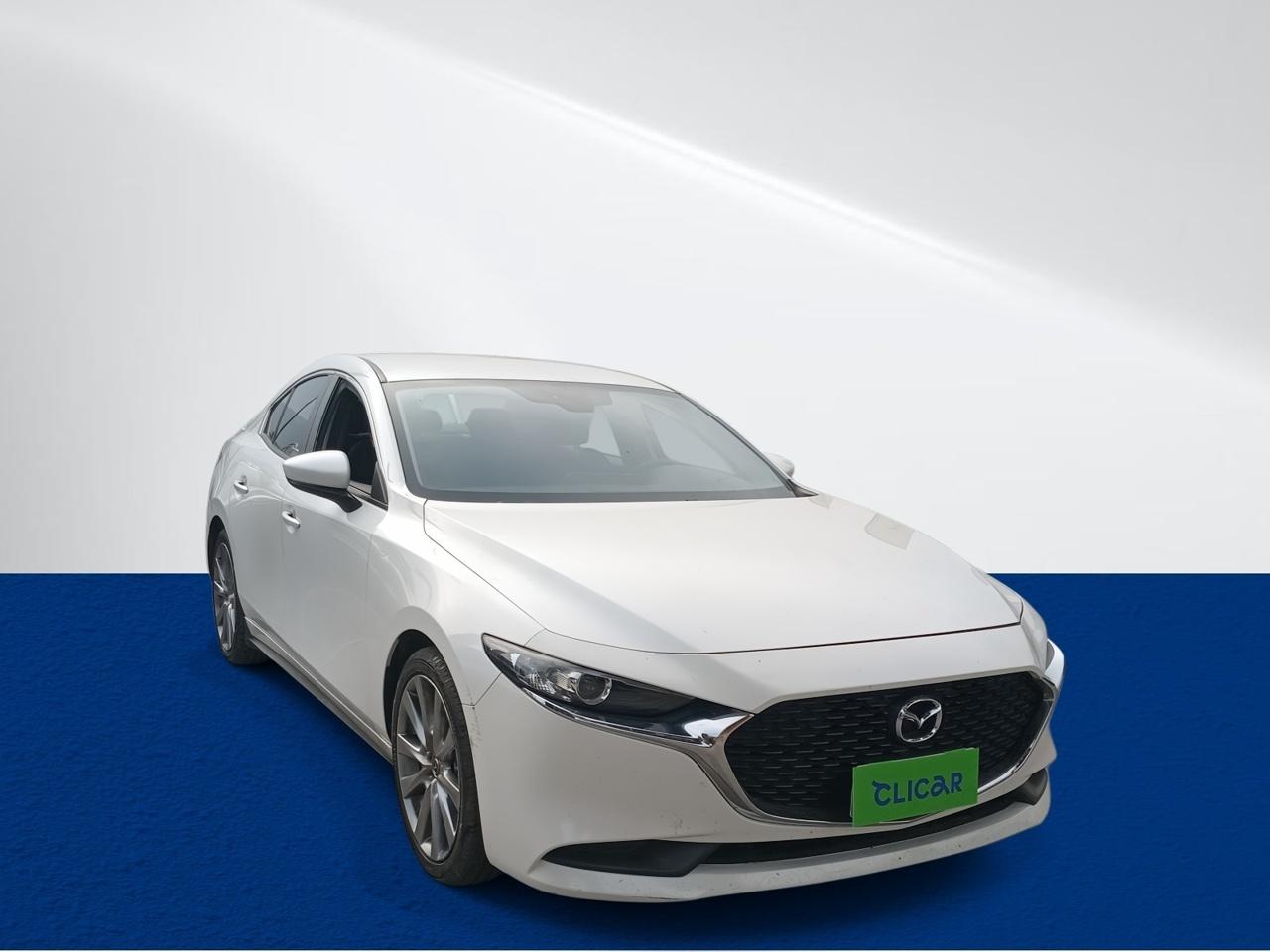 Automovil Mazda 3