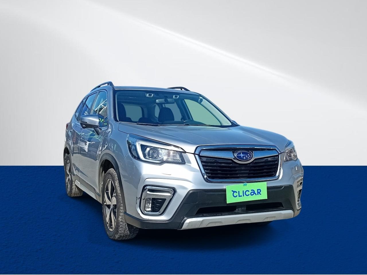 Station Wagon Subaru Forester