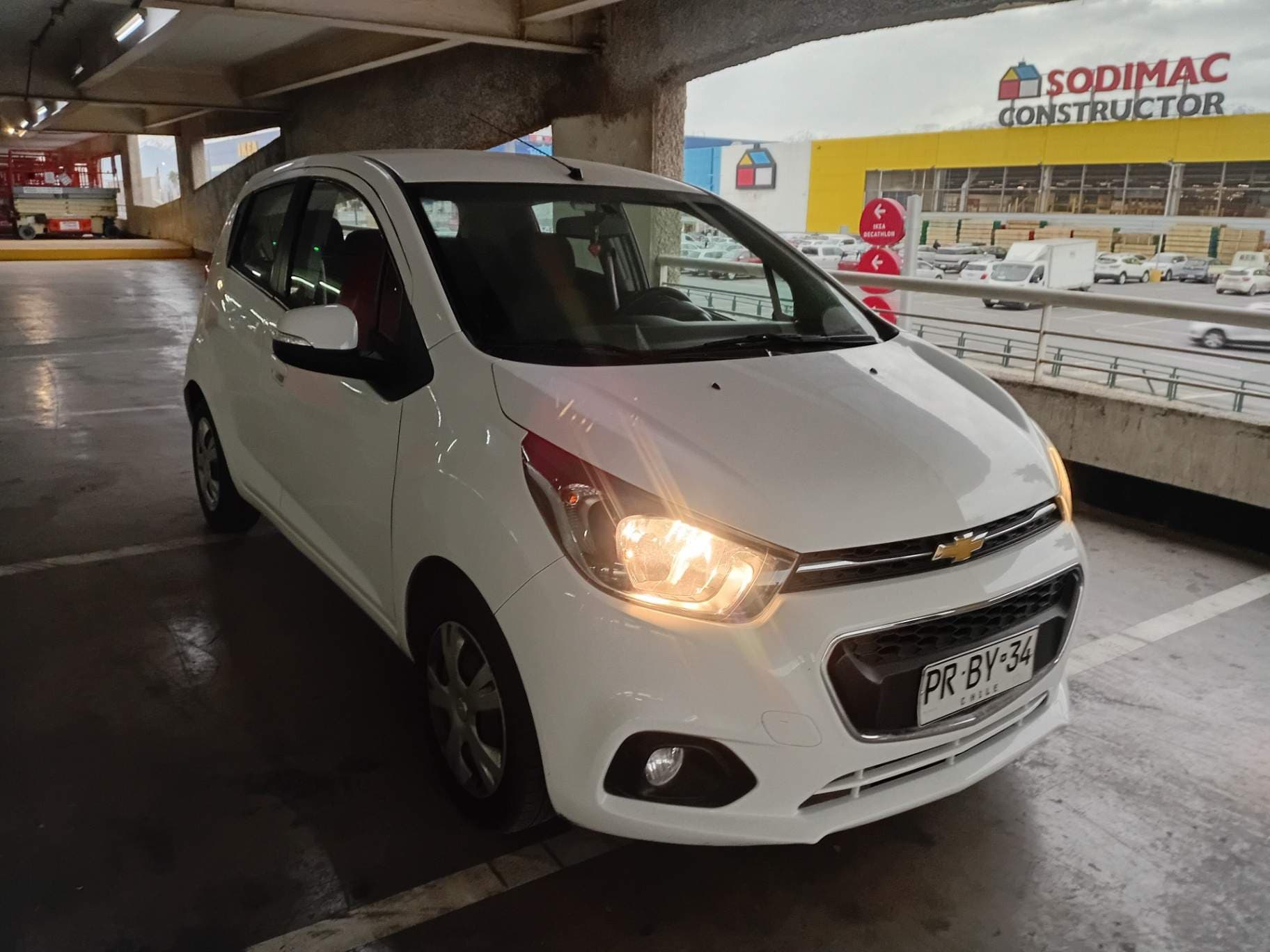 Hatchback Chevrolet Spark Gt