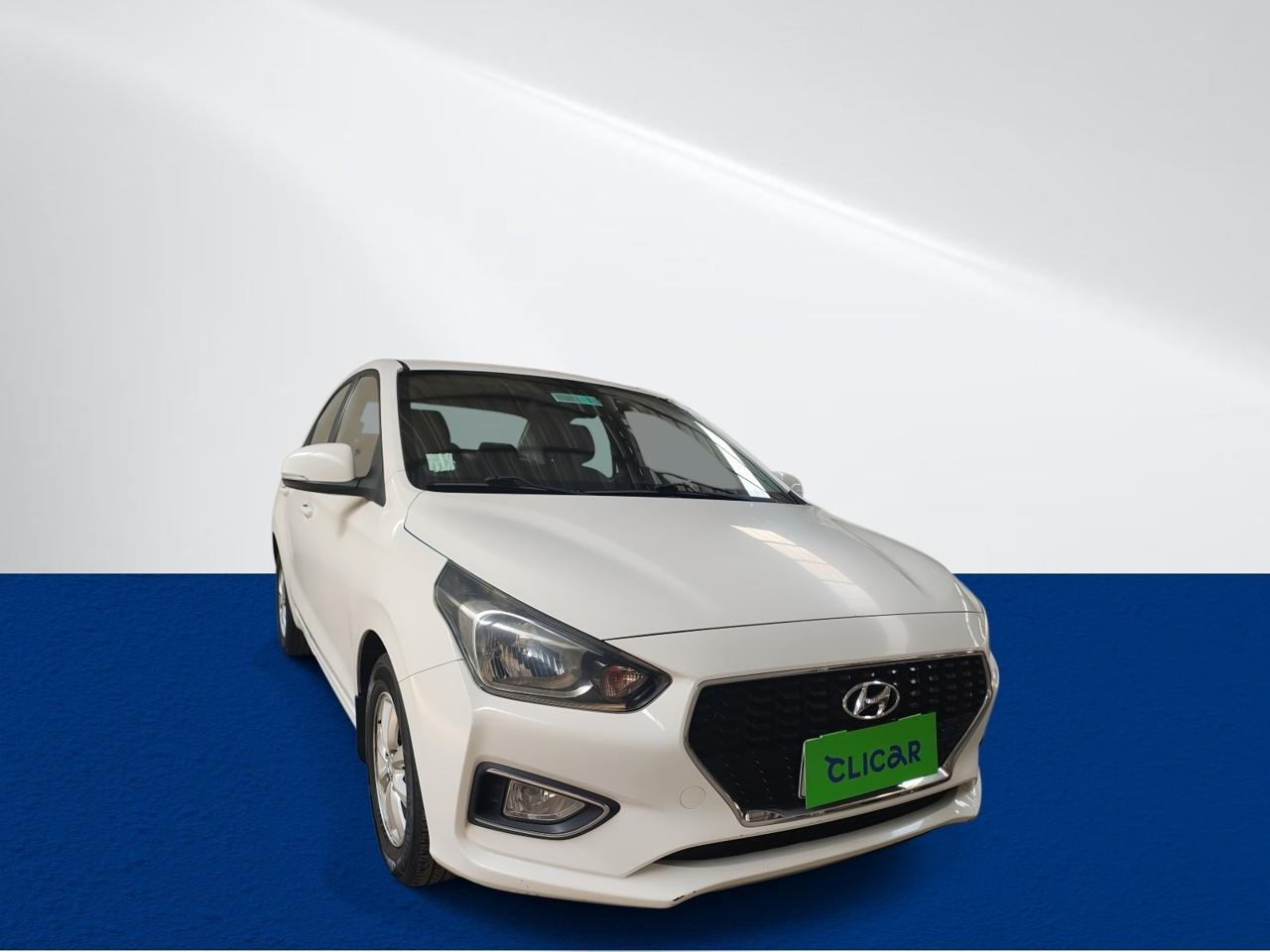 Automovil Hyundai Verna