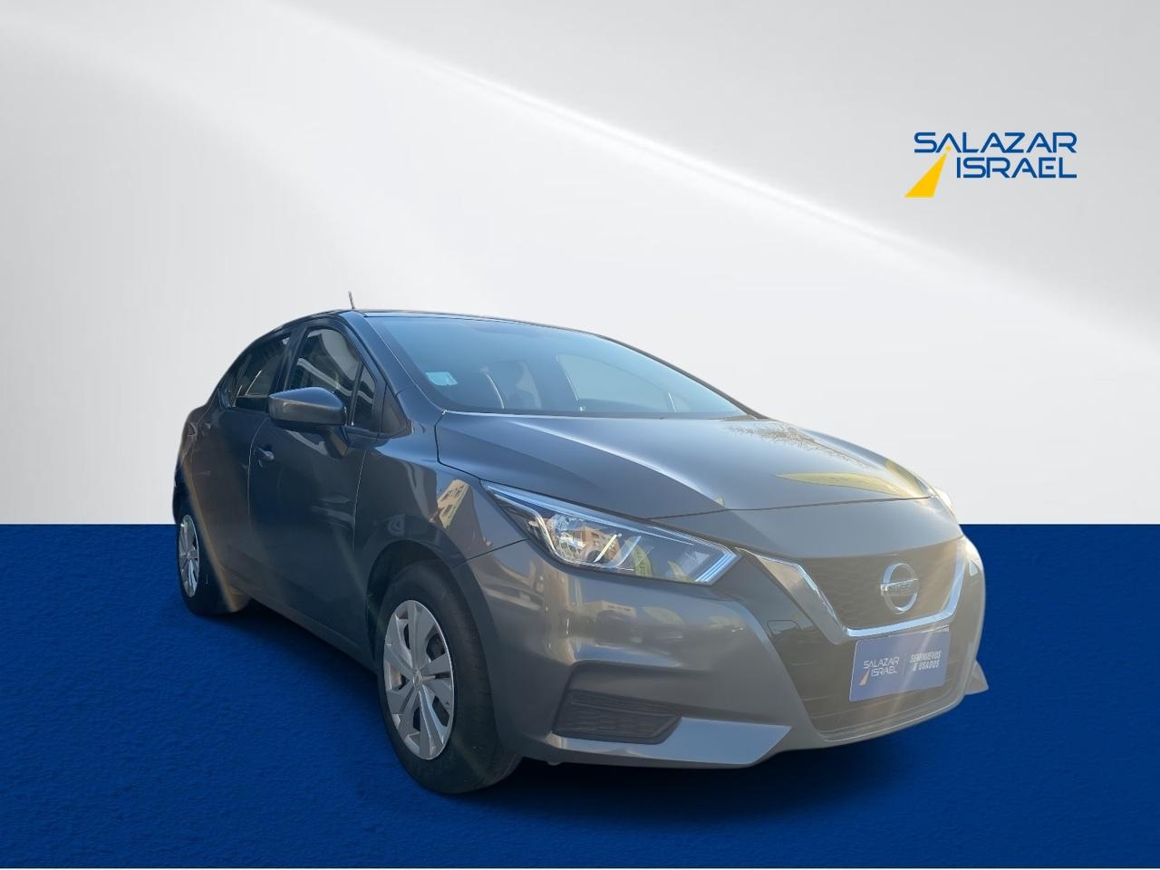 Automovil Nissan Versa