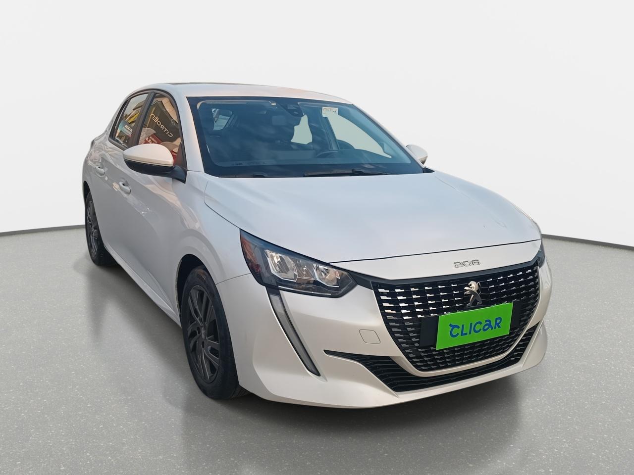 Automovil Peugeot 208