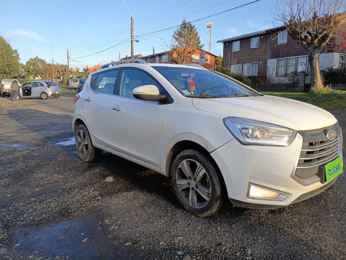 Suv Jac Js2