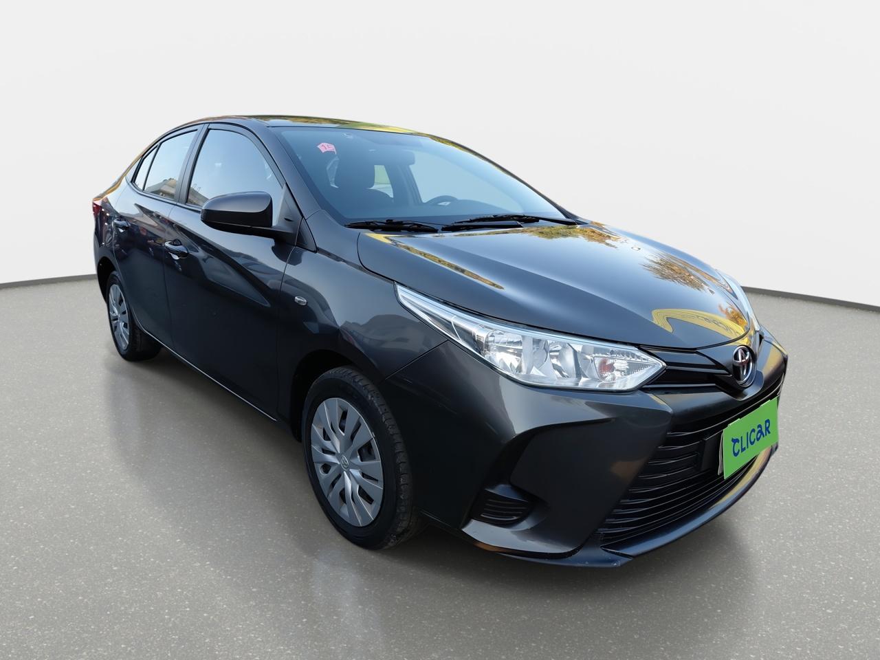Automovil Toyota Yaris
