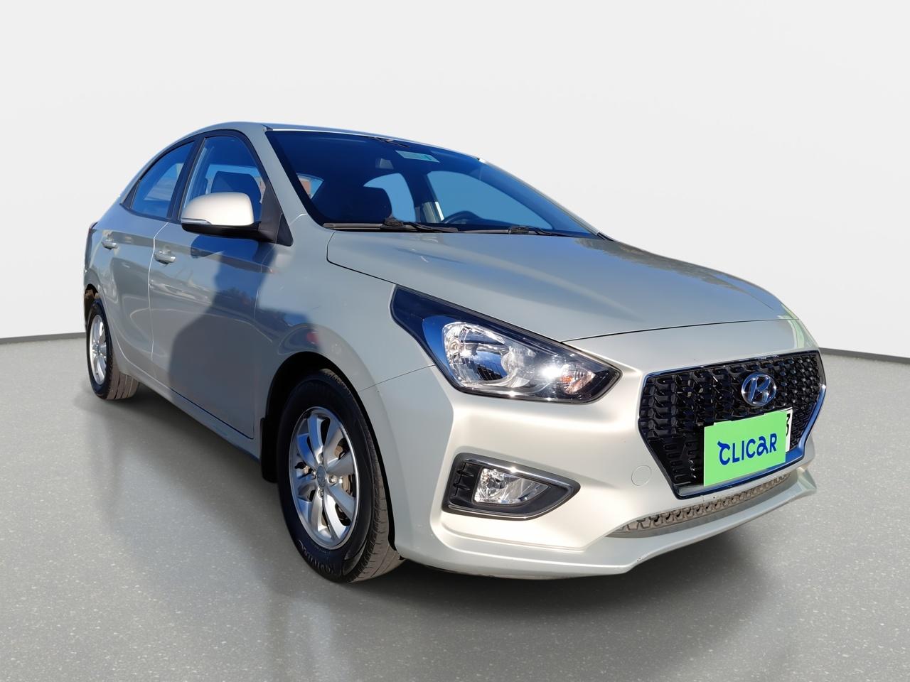 Automovil Hyundai Verna