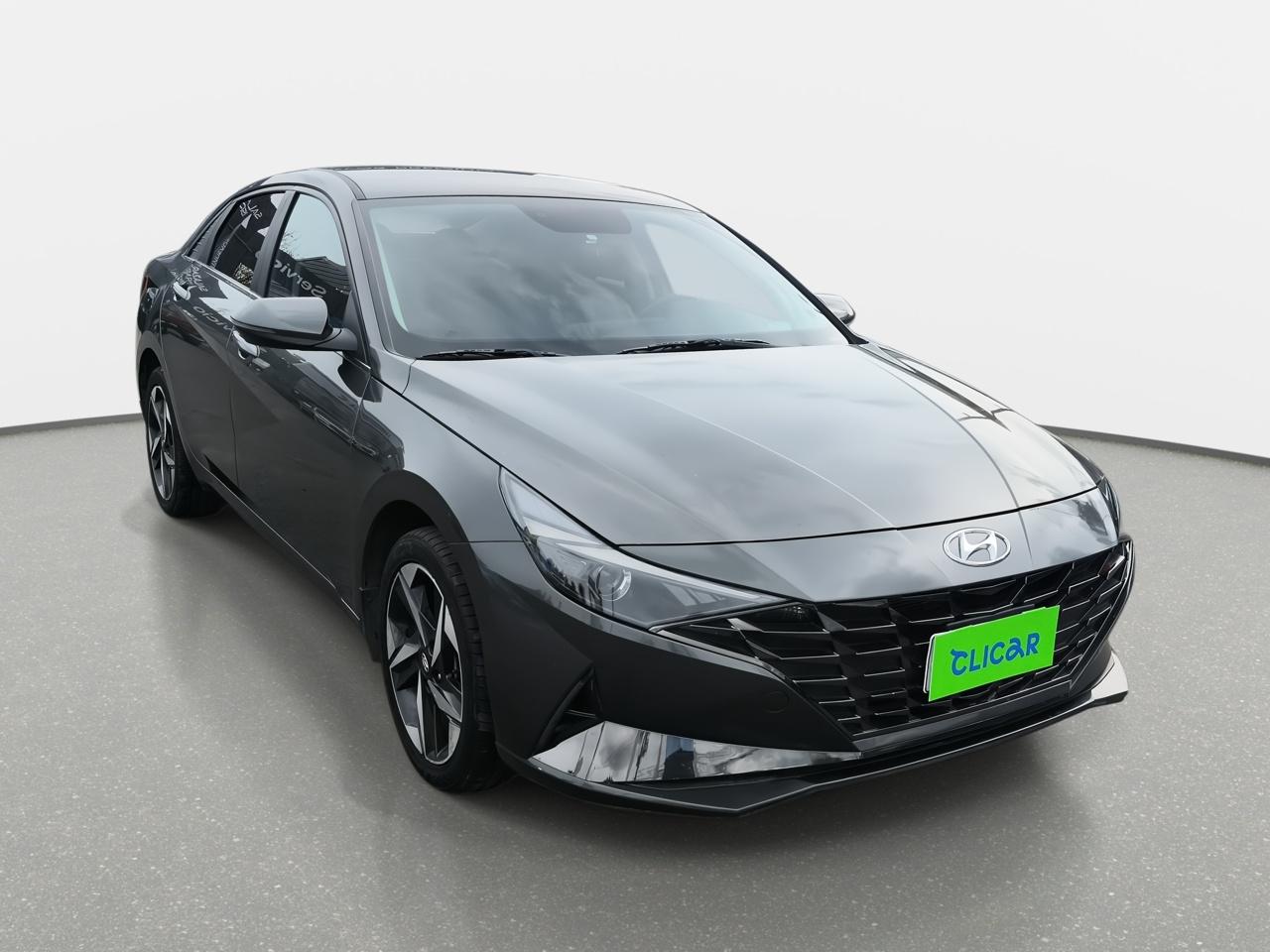 Automovil Hyundai Elantra