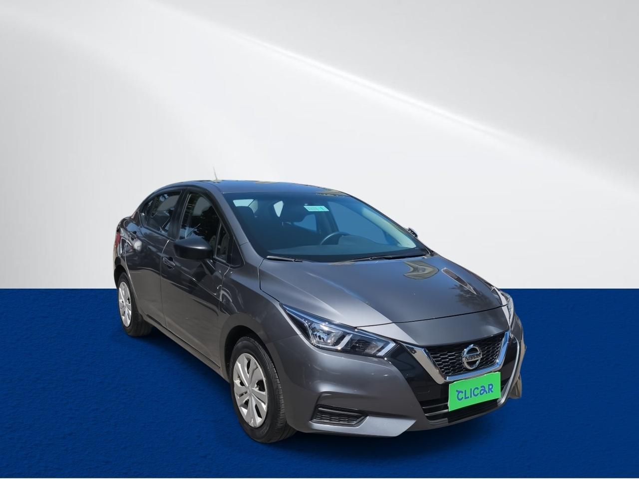 Automovil Nissan Versa