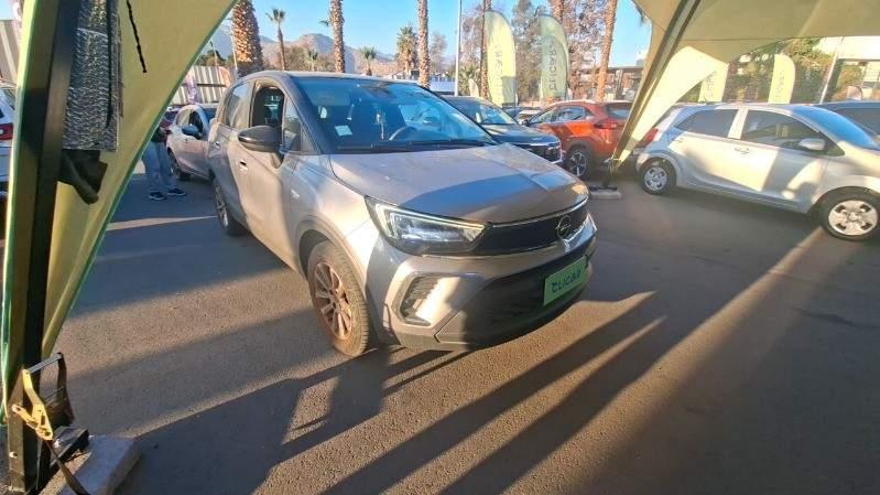 Hatchback Opel Crossland