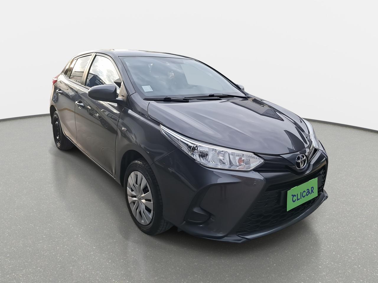 Automovil Toyota Yaris