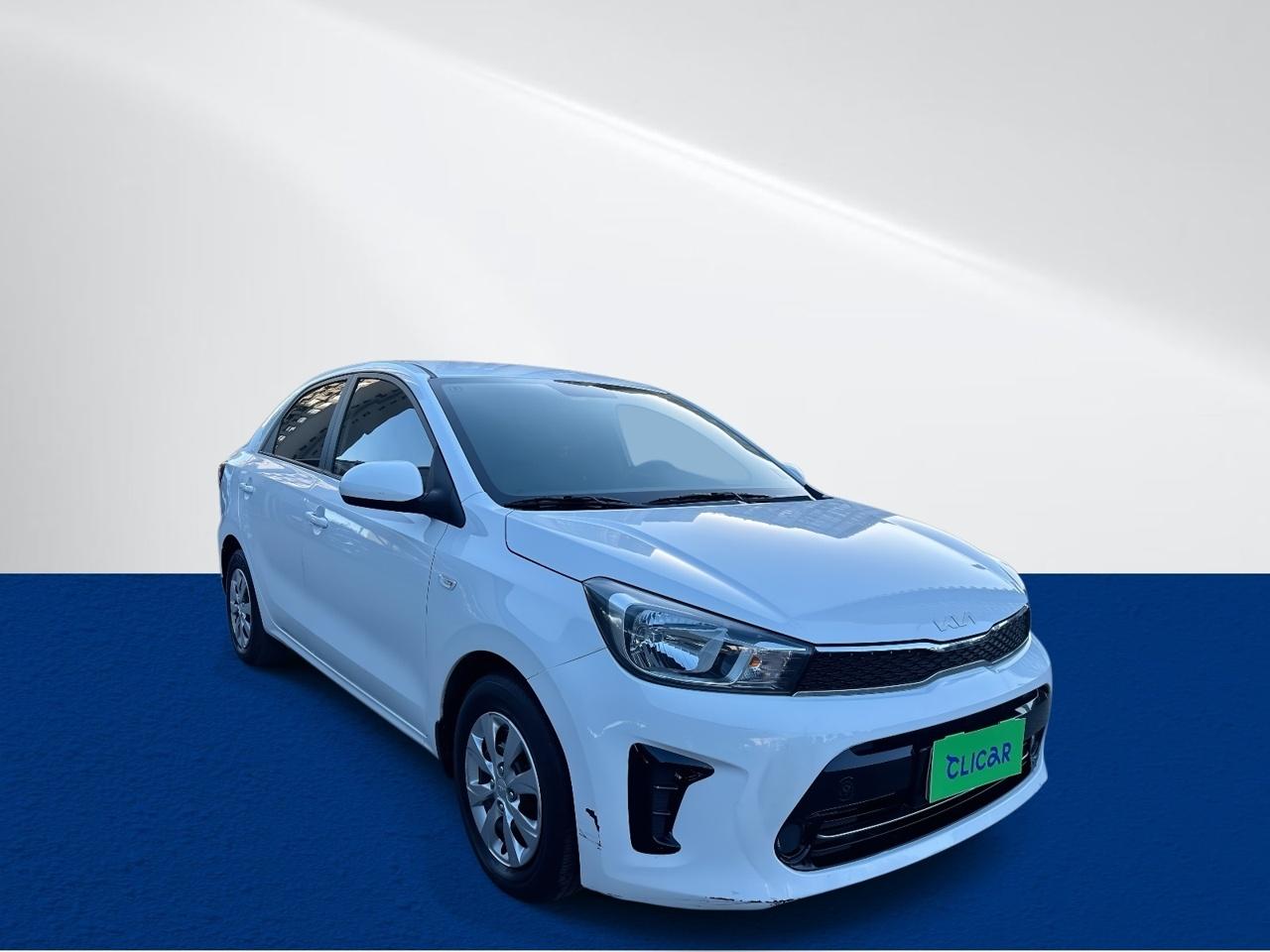 Automovil Kia Soluto