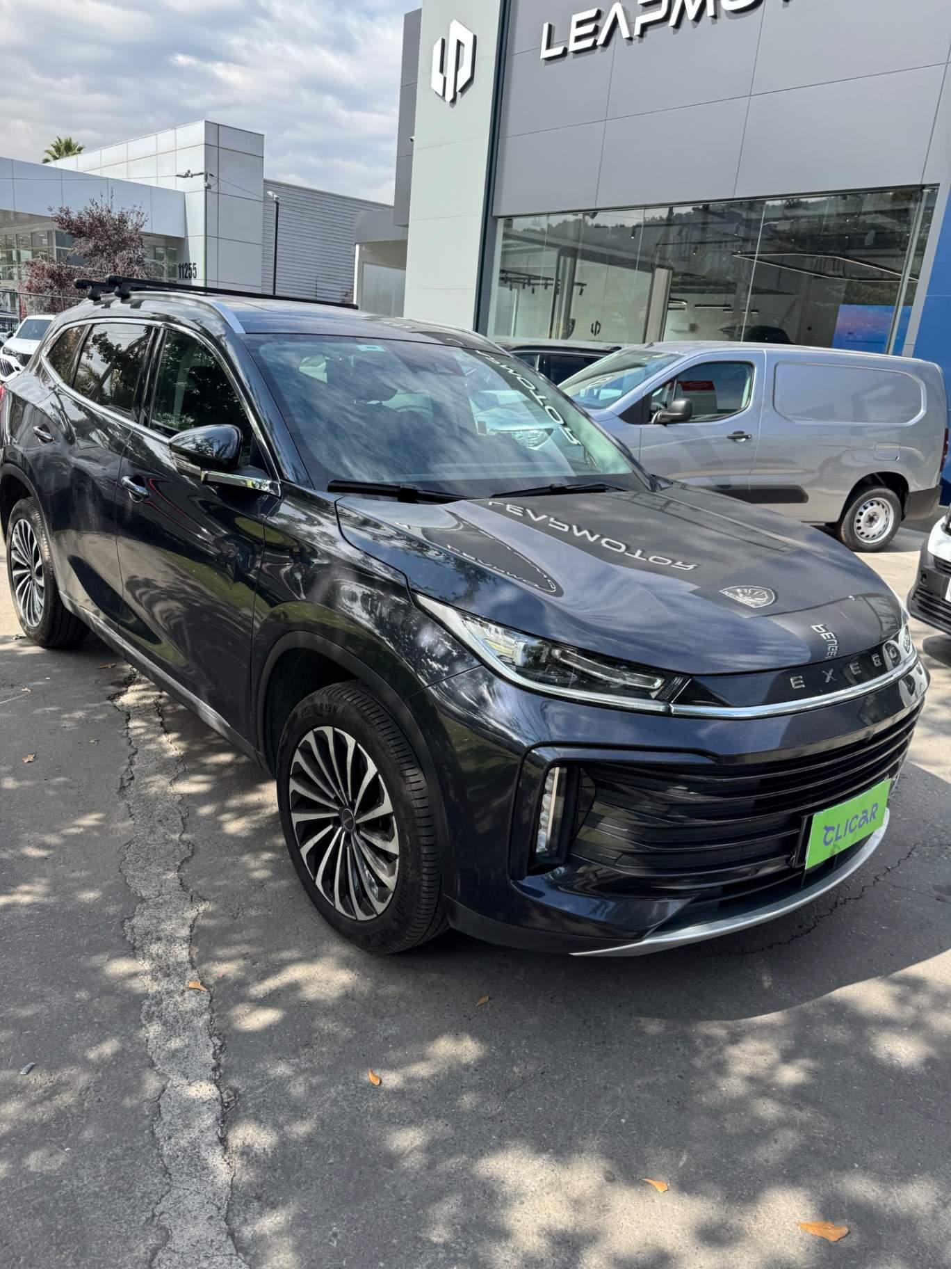 Suv Exeed Txl