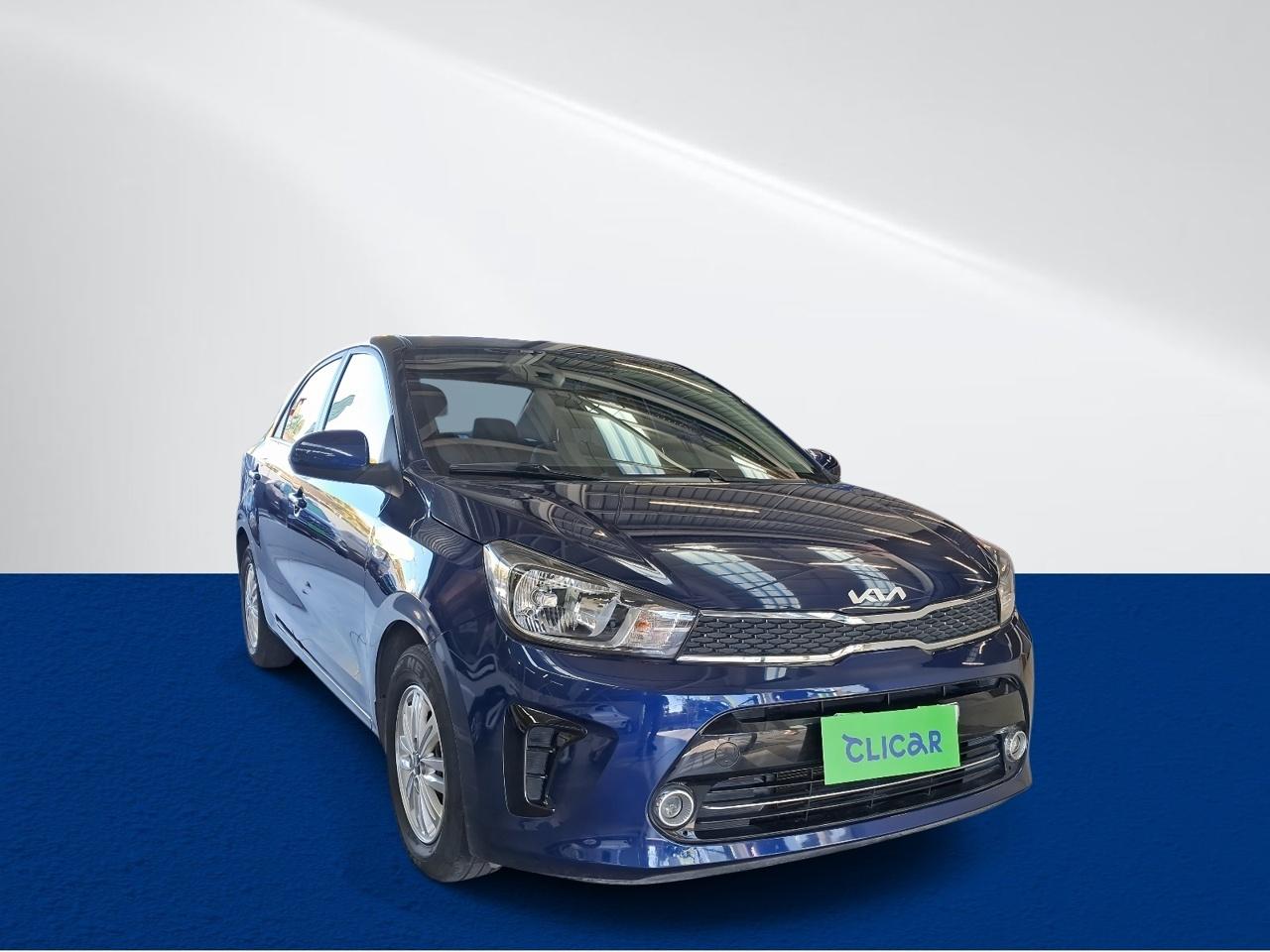 Automovil Kia Soluto