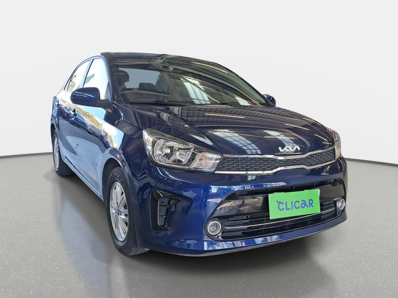 Automovil Kia Soluto