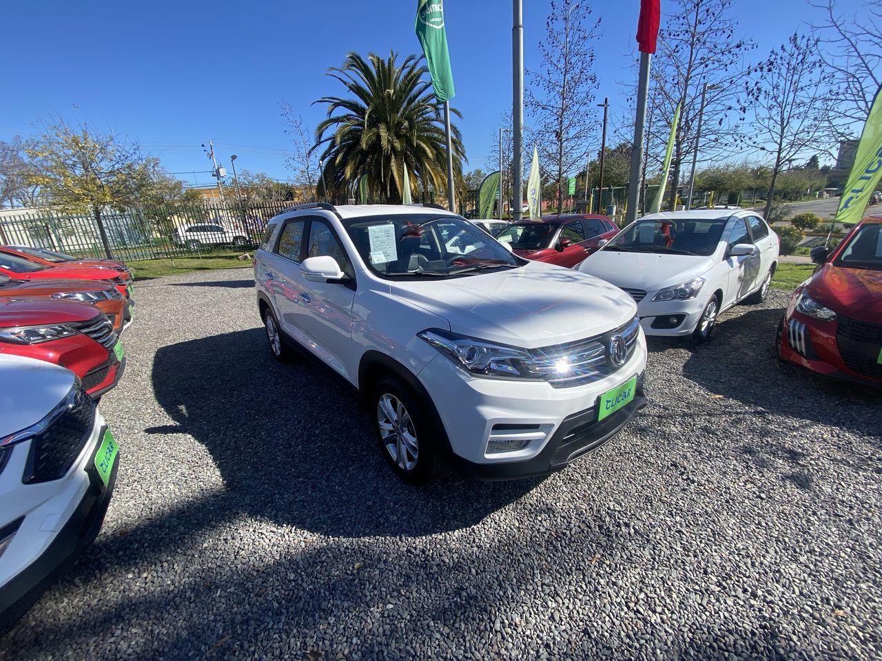 Station Wagon Dfsk 560