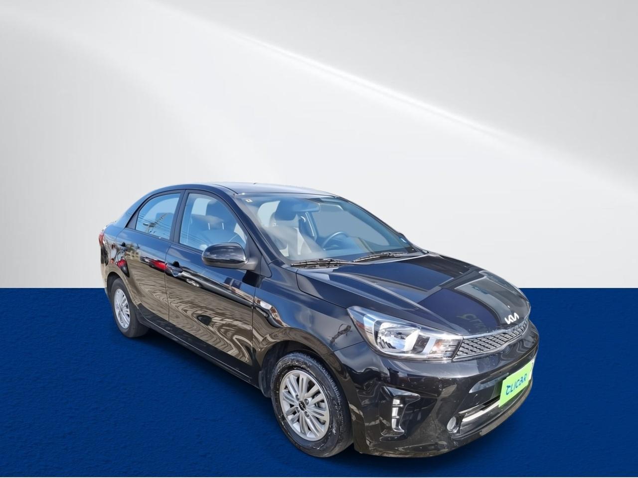 Automovil Kia Soluto