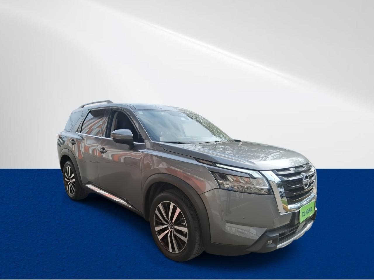 Station Wagon Nissan New Pathfinder