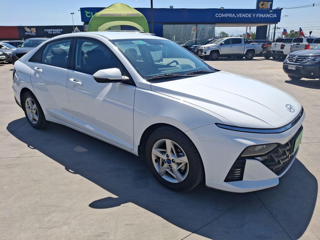 Automovil Hyundai Accent