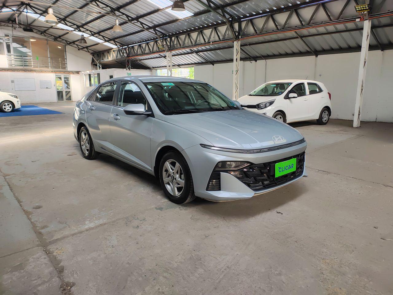 Automovil Hyundai Accent