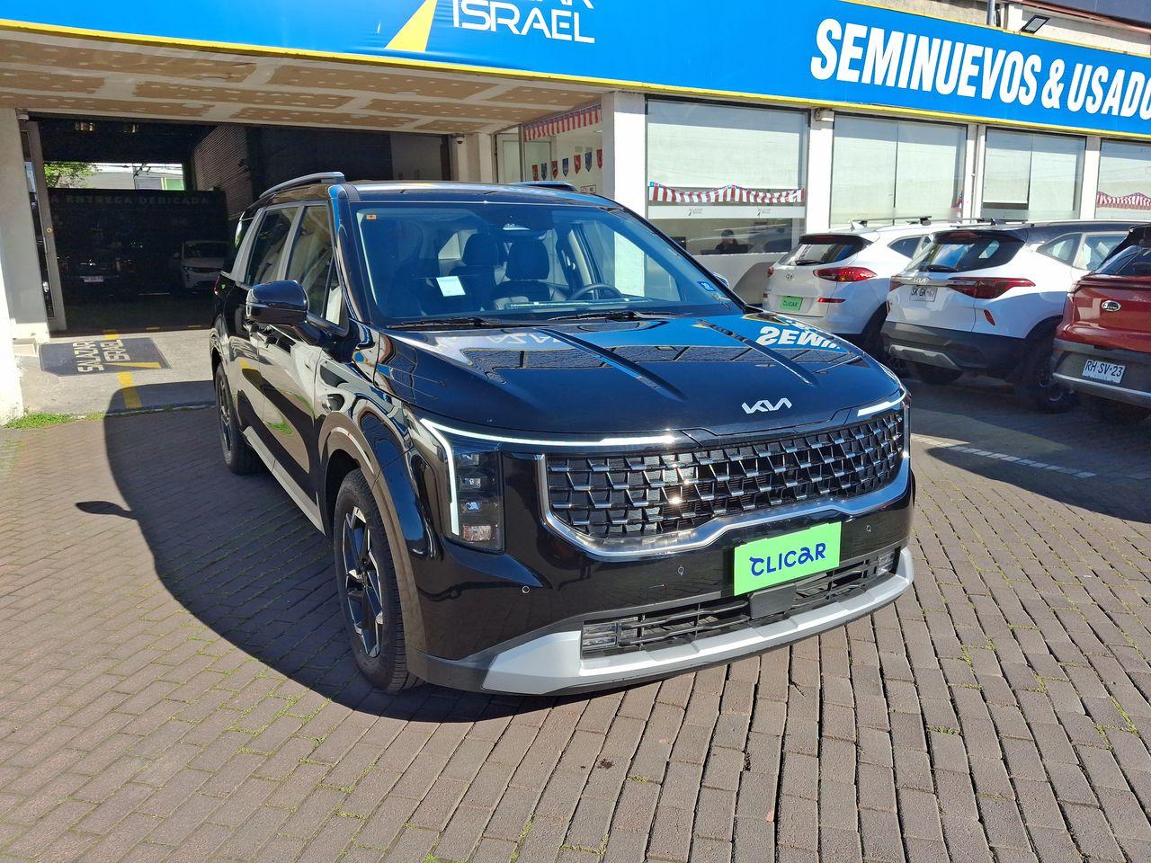 Station Wagon Kia Carnival