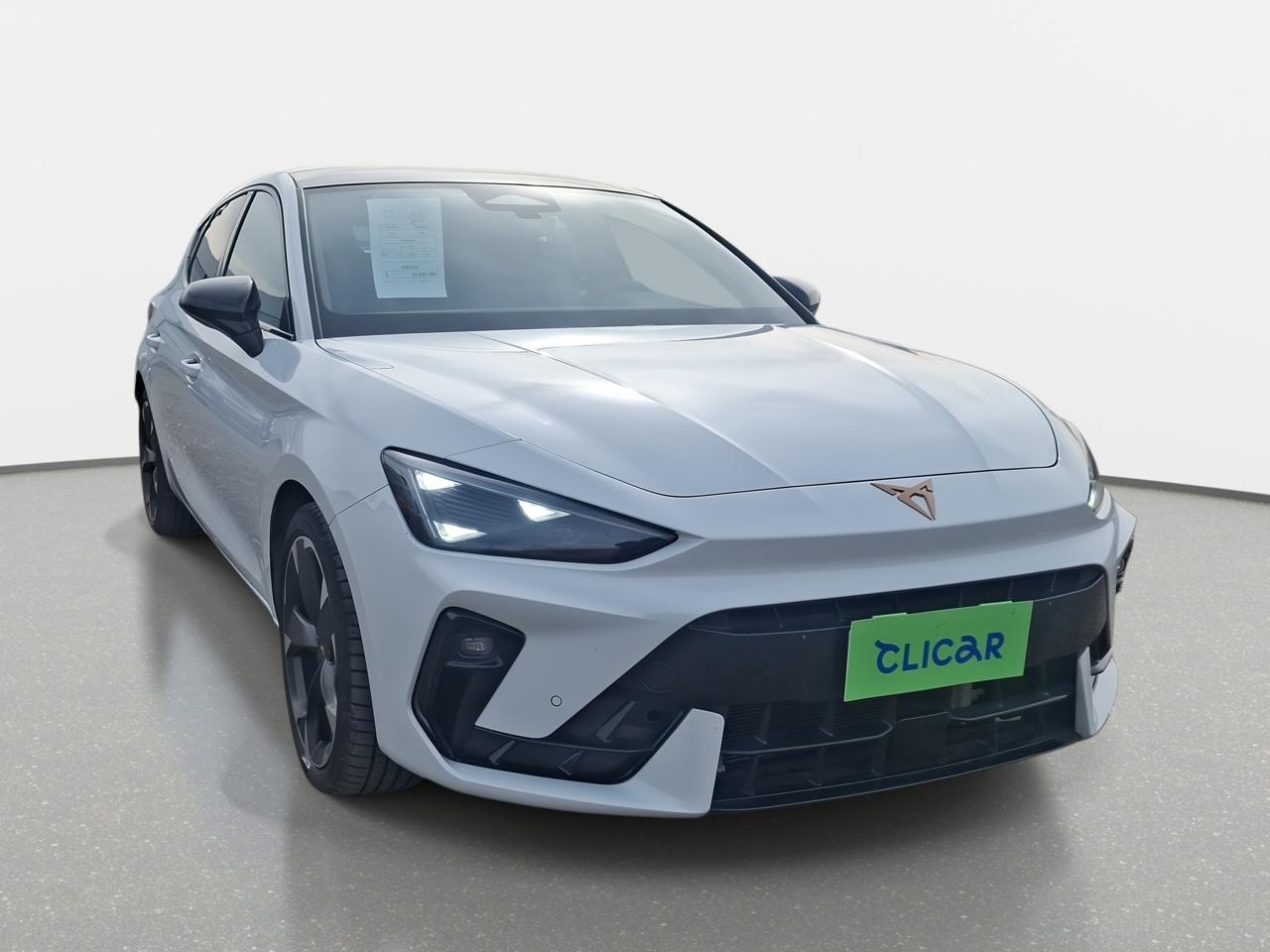 Hatchback Cupra Leon