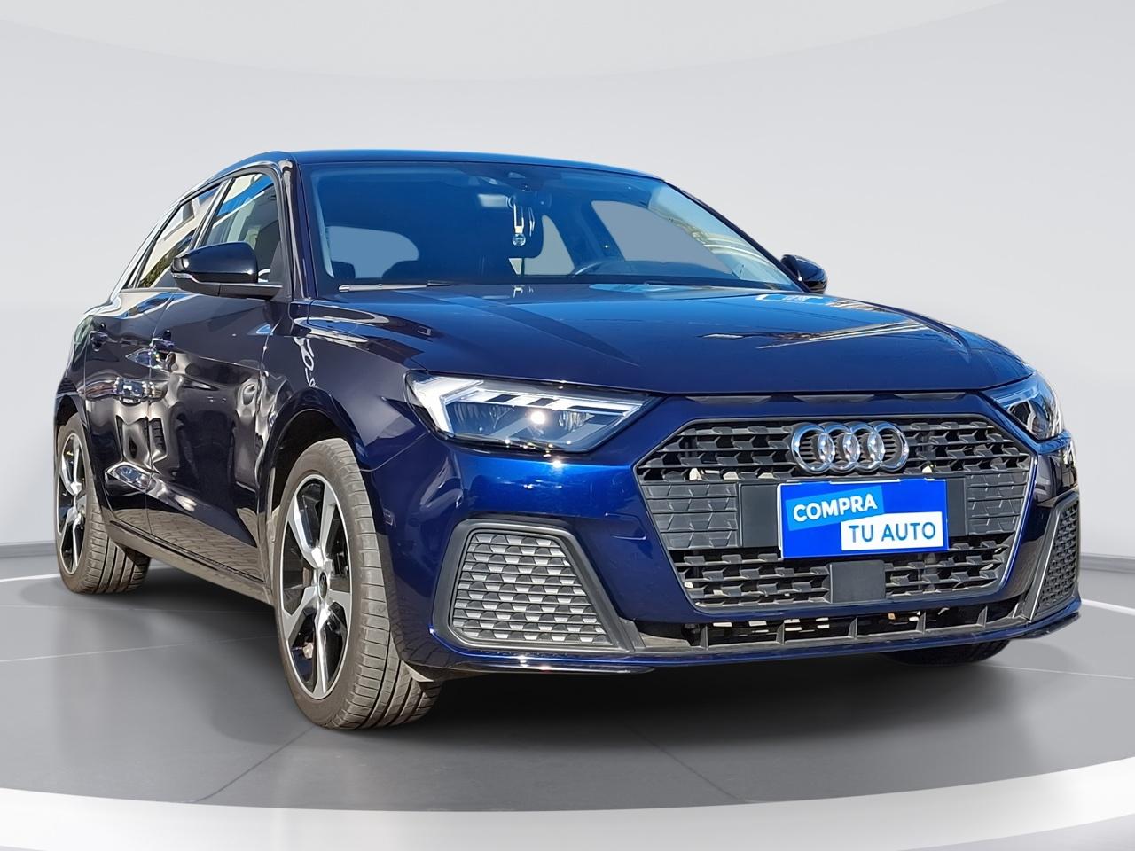 Hatchback Audi A1