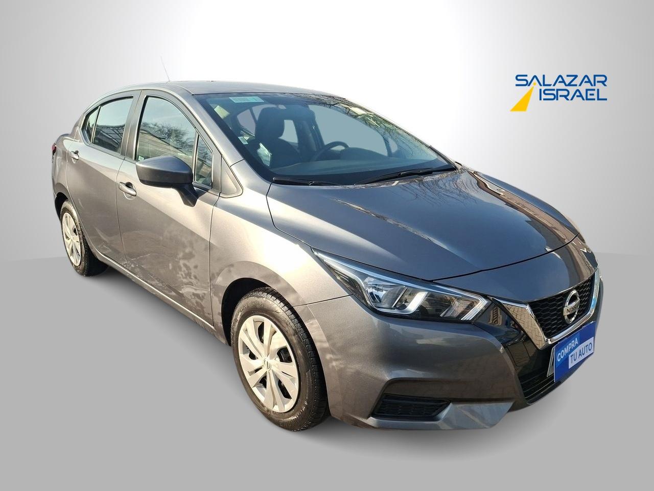 Automovil Nissan Versa