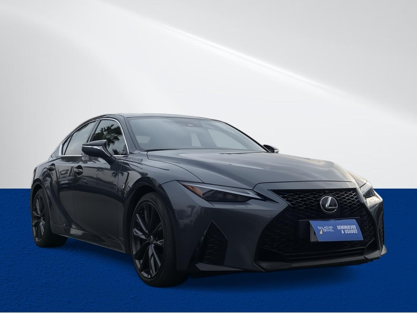 Automovil Lexus Is